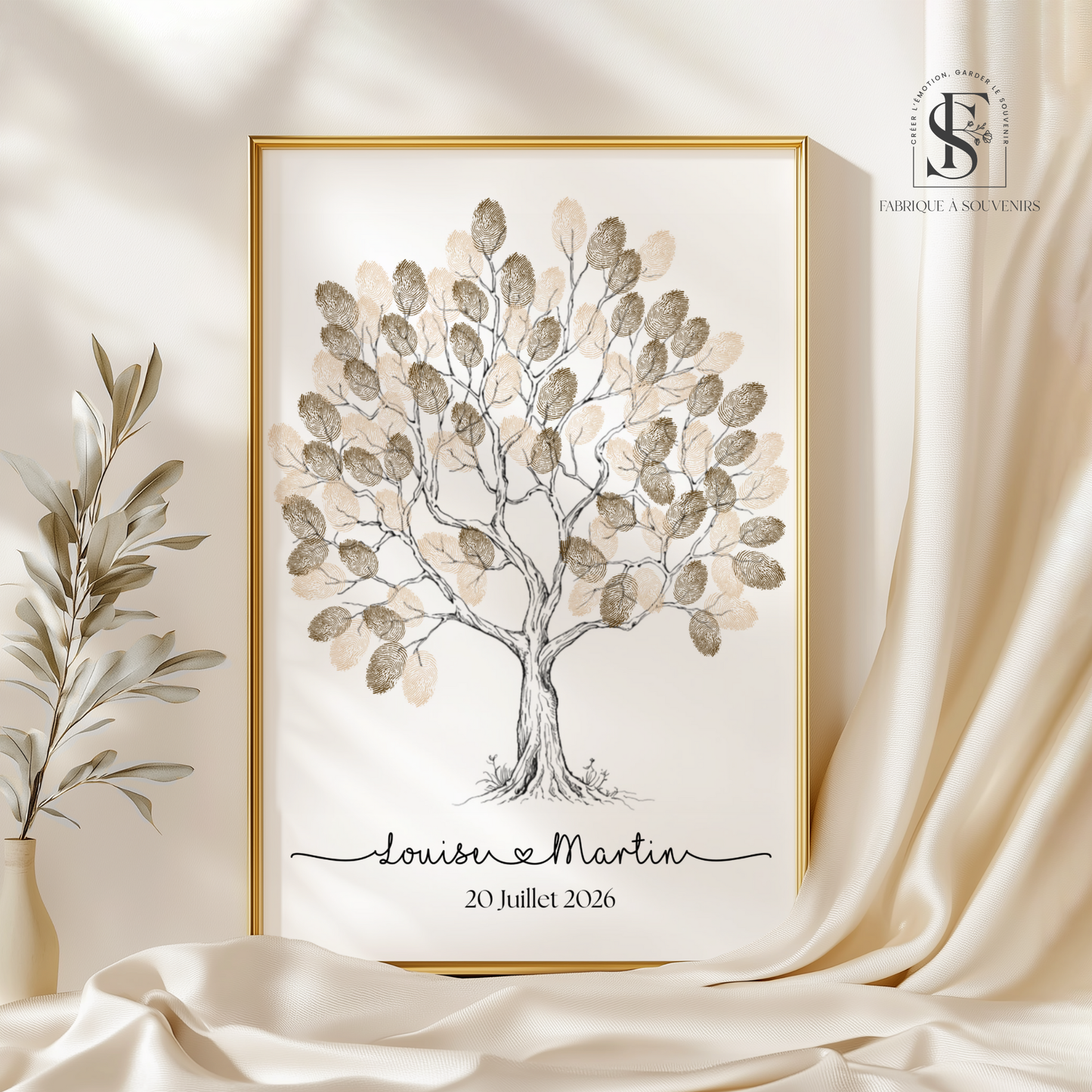 Affiche arbre à empreintes mariage personnalisée avec prénoms des mariés et date. Empreintes beige et marron