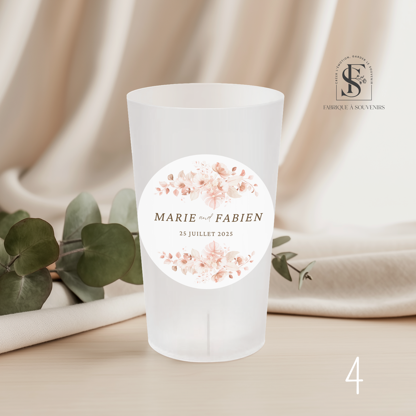 Gobelet Ecocup personnalisé – modèle 4 – prénoms et date personnalisables avec illustration florale douce